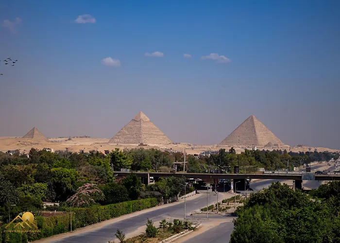 Pyramids Sunrise Inn